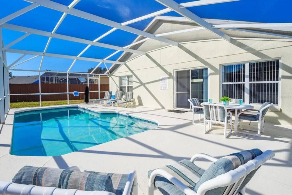 Spacious Vacation Near W/ Private Pool- Perfect For Families! *