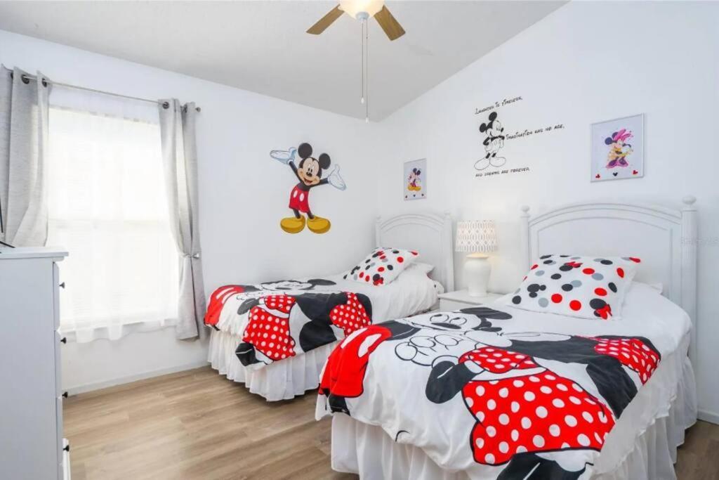 Spacious Vacation Near W/ Private Pool- Perfect For Families! Hébergement de vacances