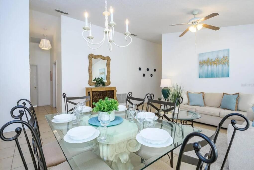 Spacious Vacation Near W/ Private Pool- Perfect For Families! * Davenport